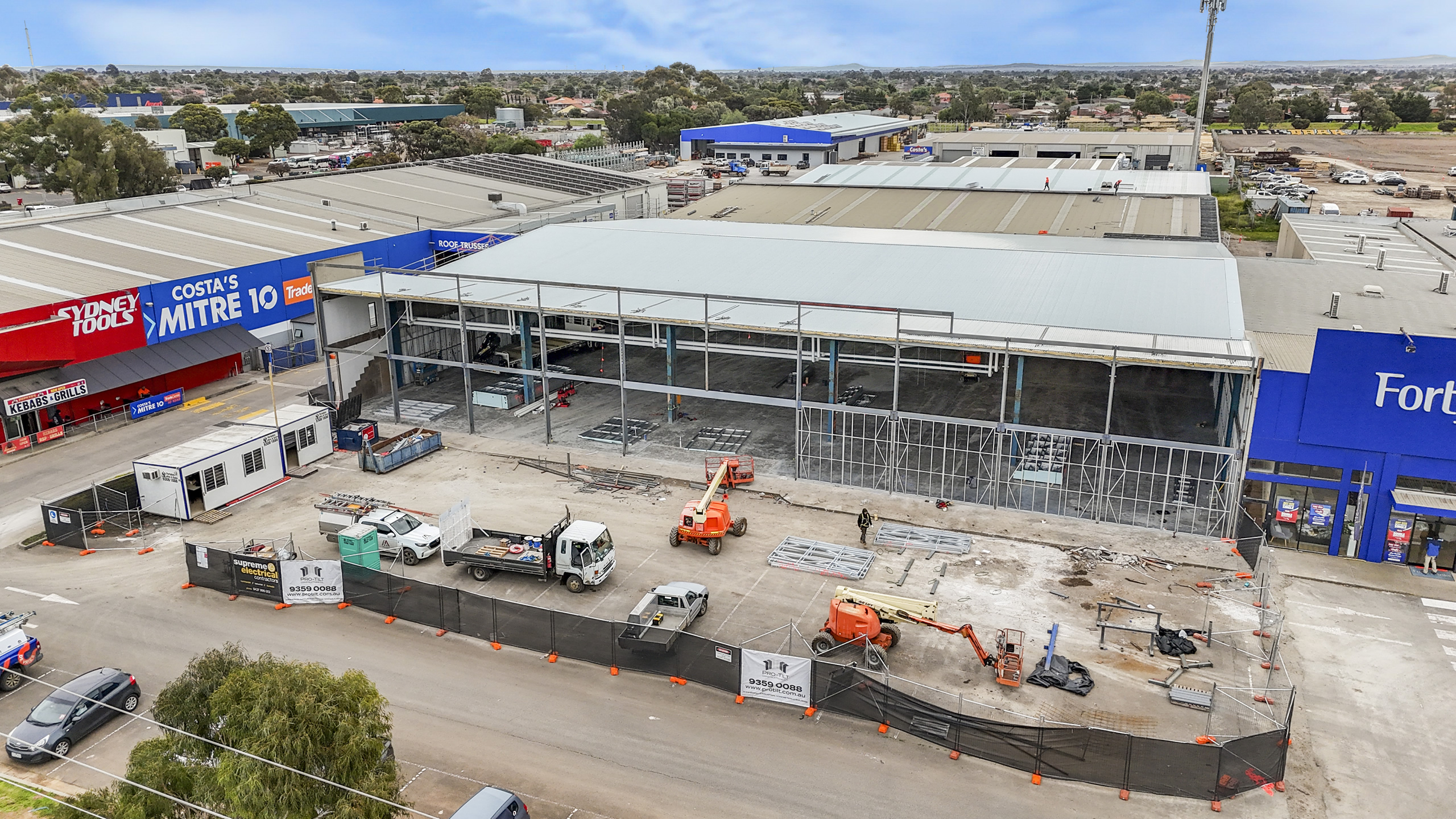 Officeworks - 255 Old Geelong Road, Hoppers Crossing 7